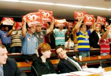 Comissão do Trabalho aprova risco de vida de 30% para vigilantes