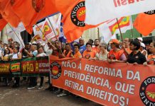 Centrais pressionam contra reforma da Previdência